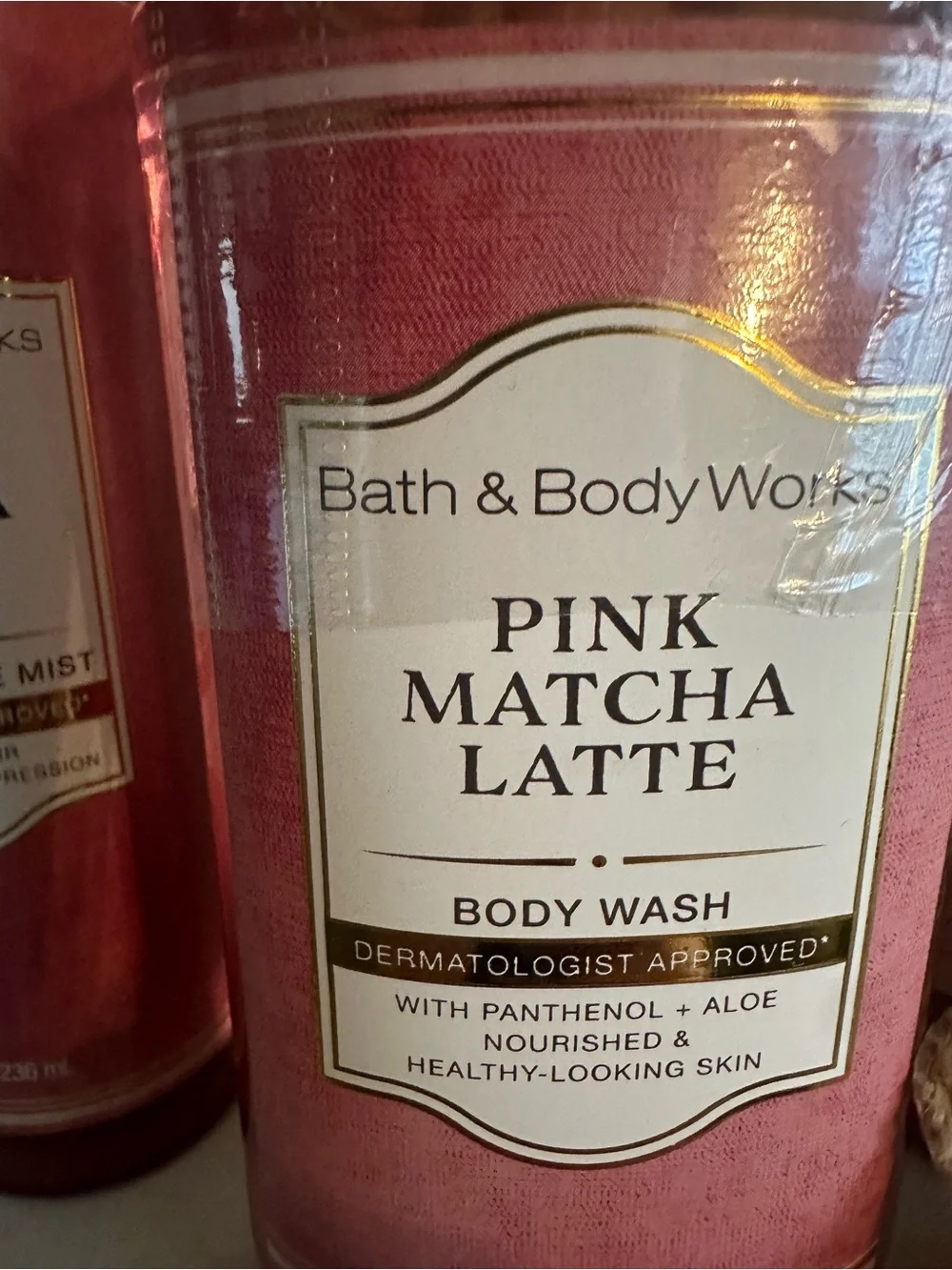 Bath & Body Works Pink Matcha Latte Bath & Body Set - Pink